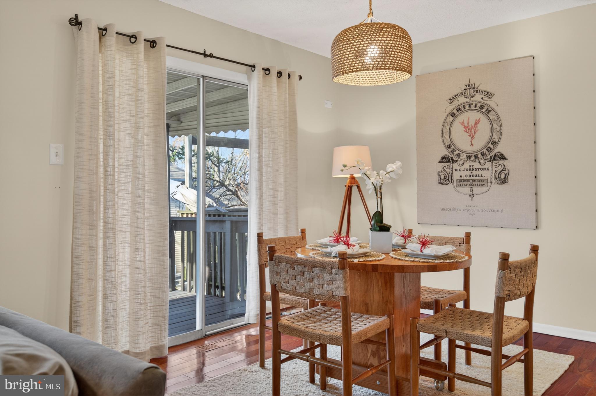 462 WORTHINGTON ROAD