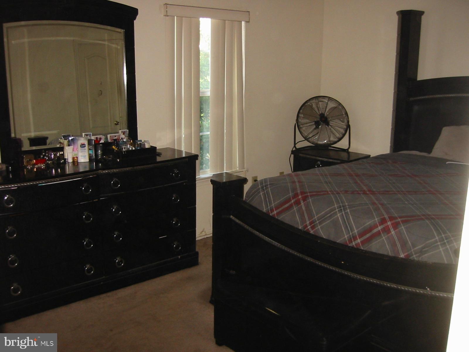 ROYAL PLAZA - Residential