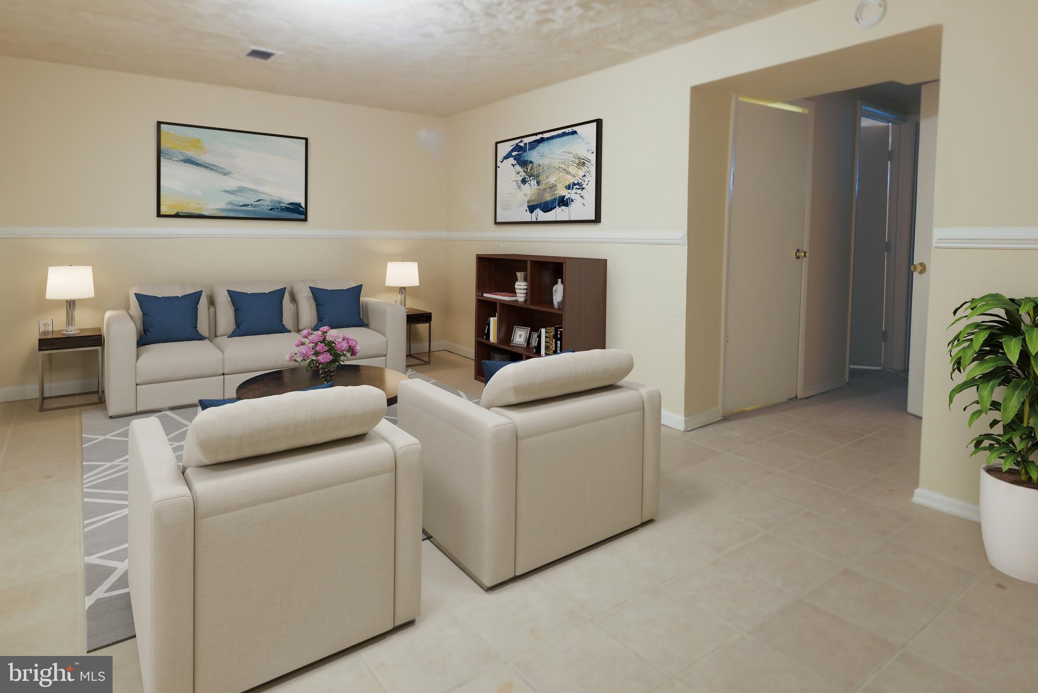 WHITE OAK MANOR - Residential