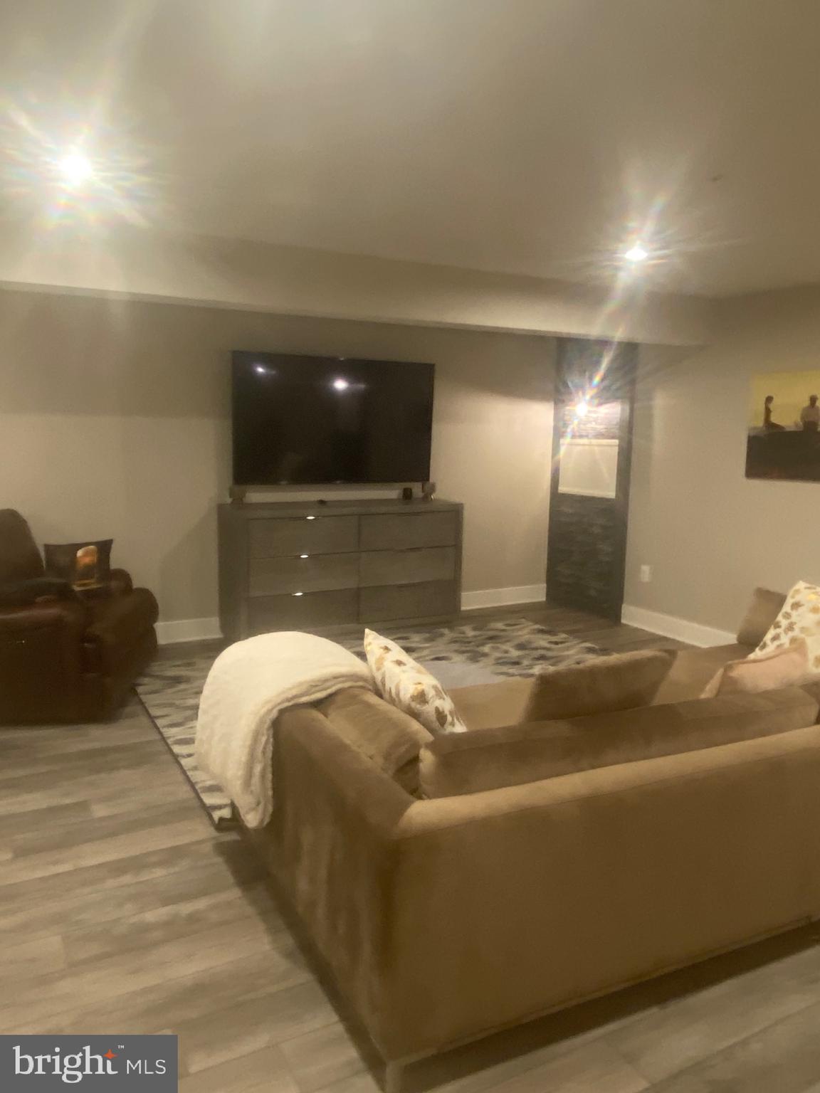 MILLERSVILLE - Residential Lease