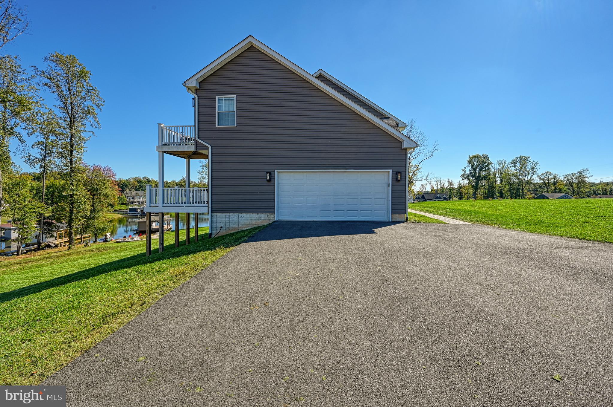 ELK CREEK LANDING - Residential