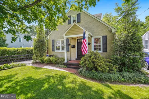 3700 8th Street S, Arlington, VA 22204 - MLS#: VAAR2057490
