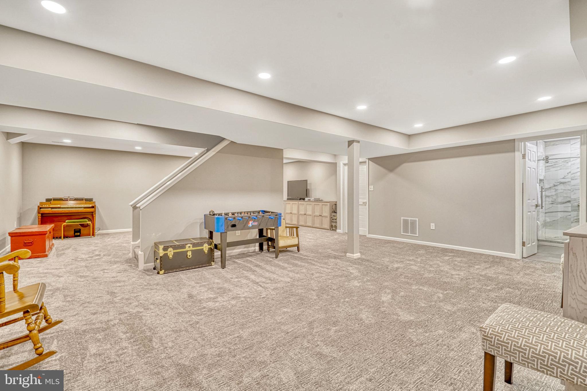 MC LEAN HAMLET - Residential