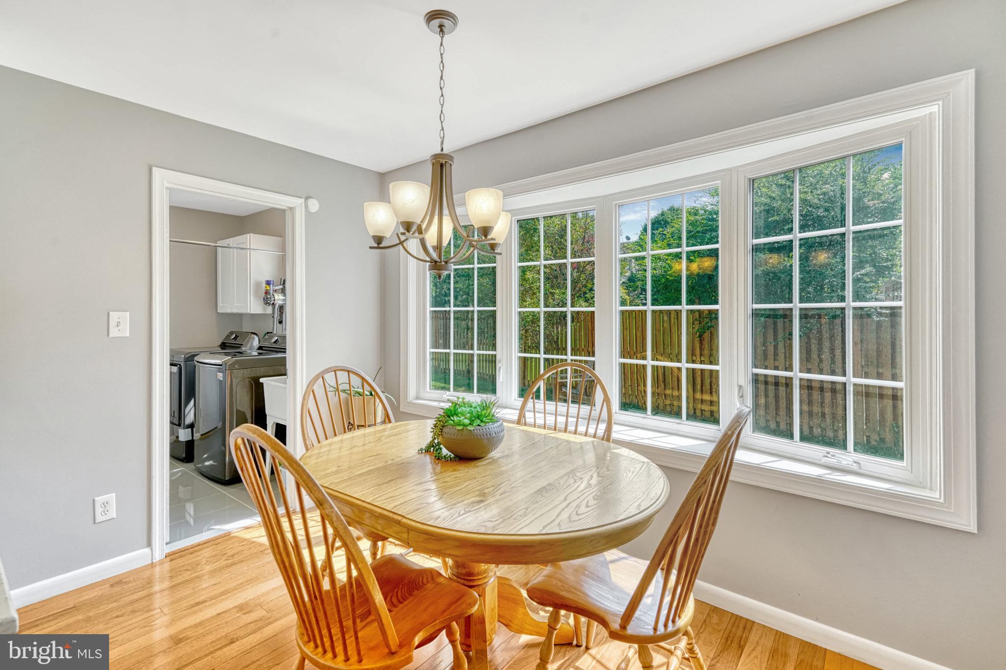 MC LEAN HAMLET - Residential