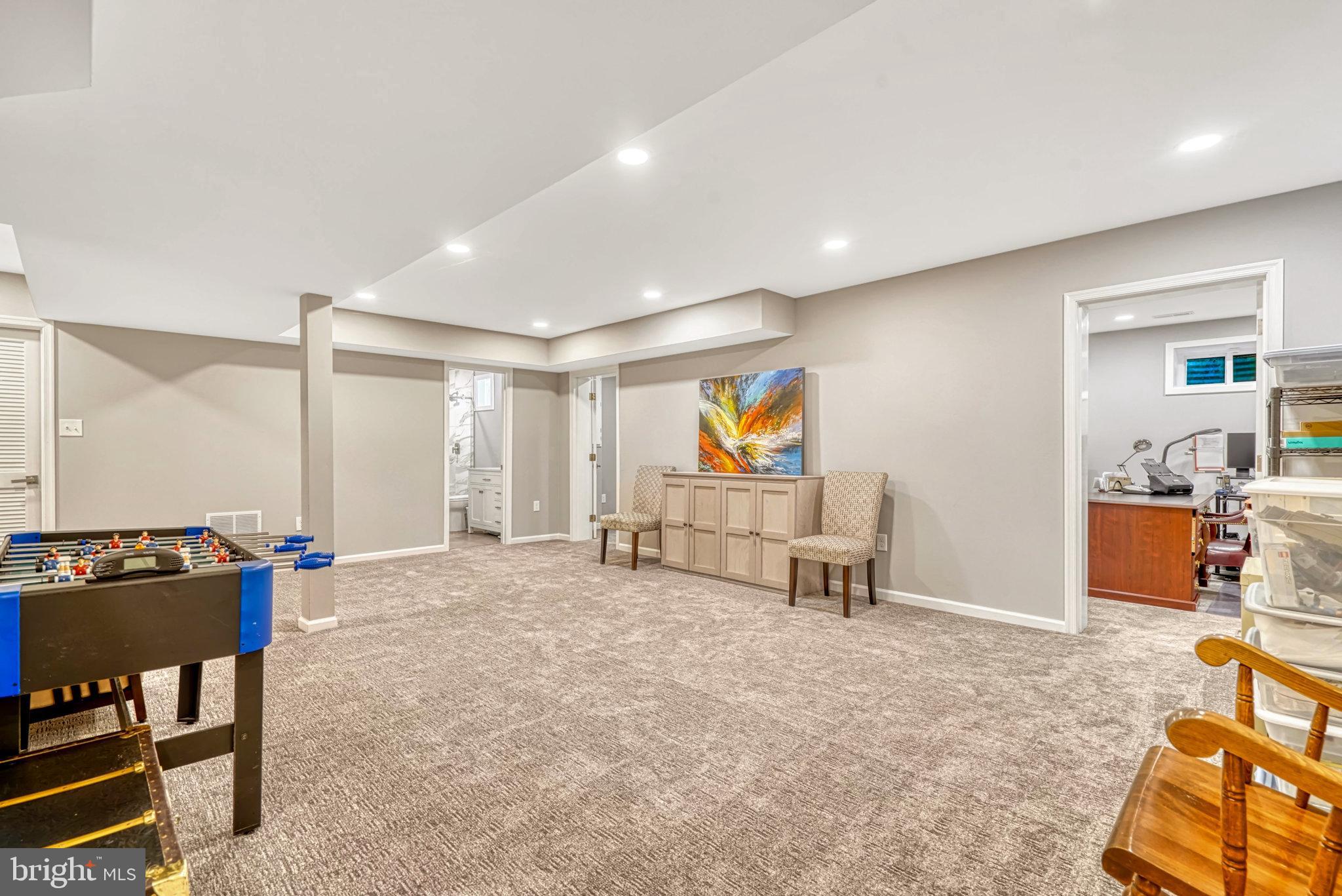 MC LEAN HAMLET - Residential