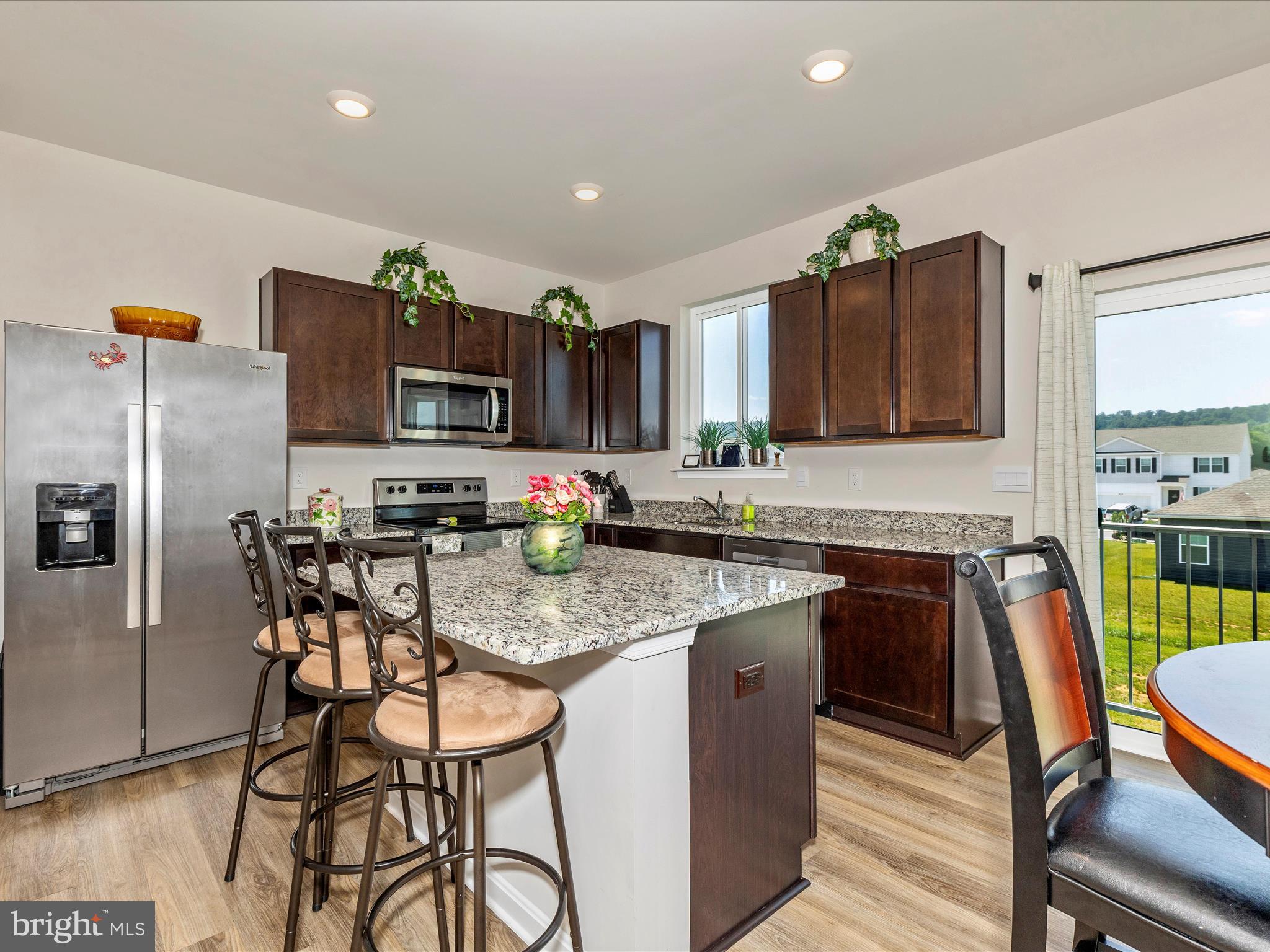 RED HILL - Residential