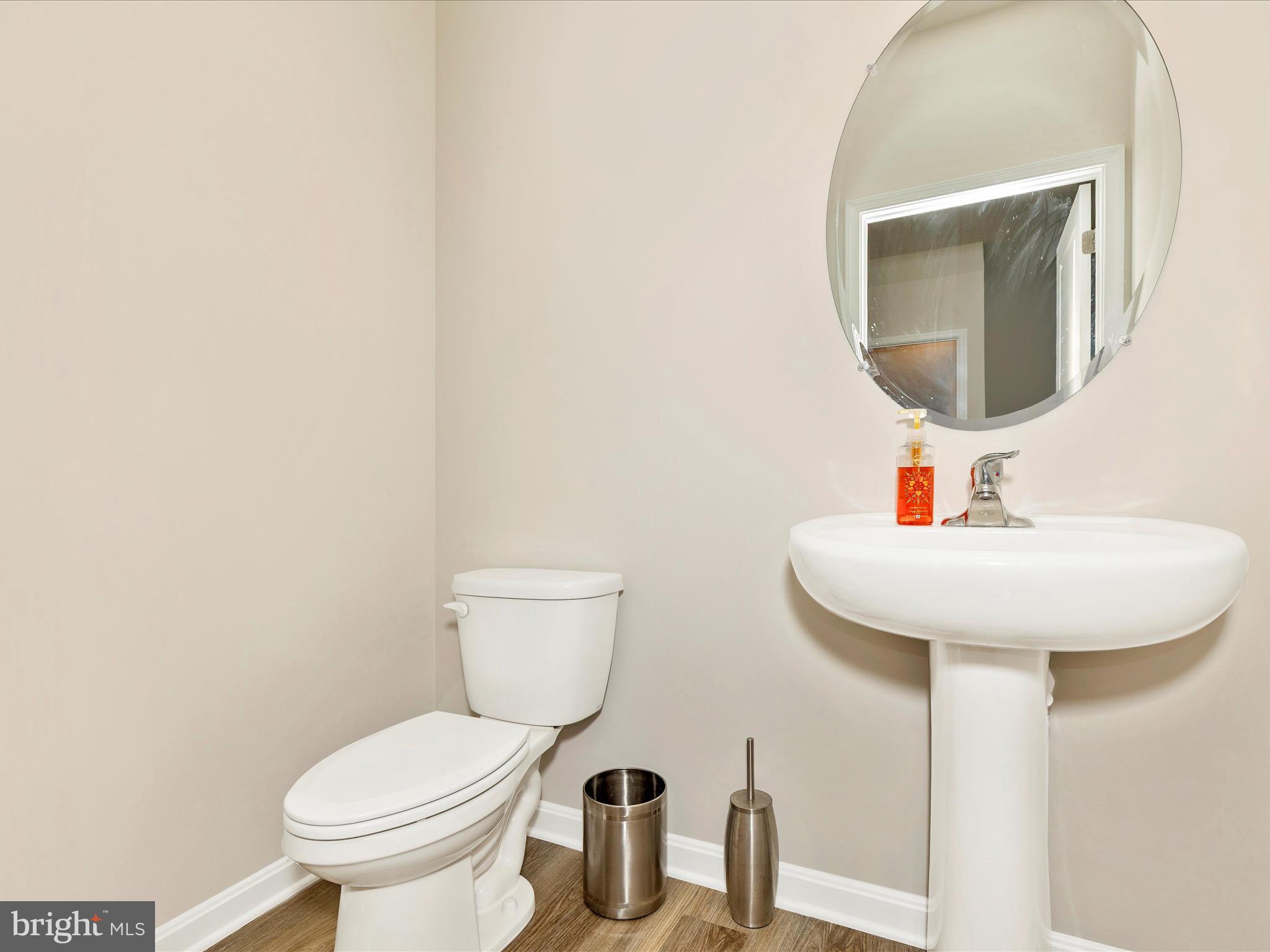 RED HILL - Residential