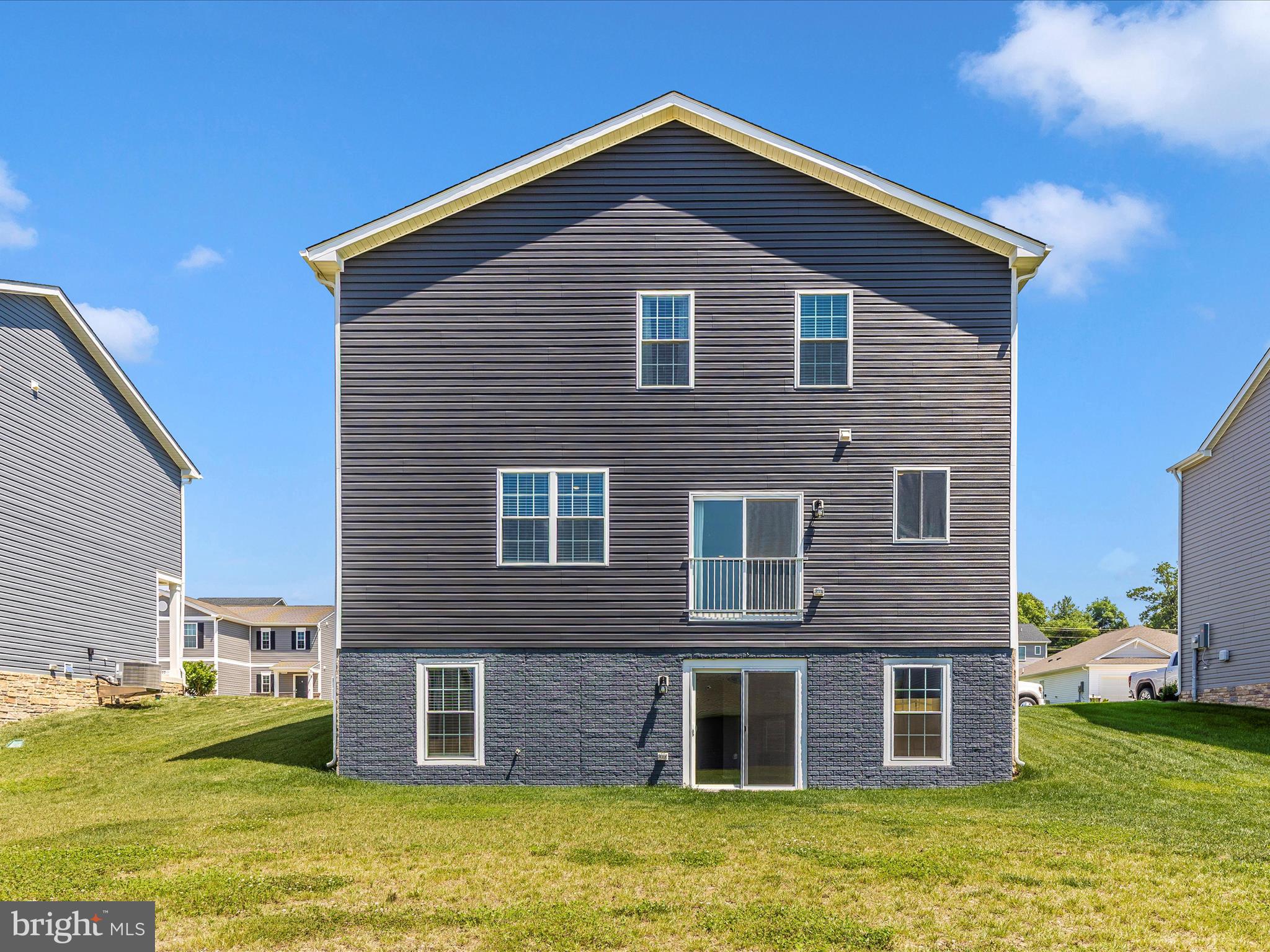 RED HILL - Residential