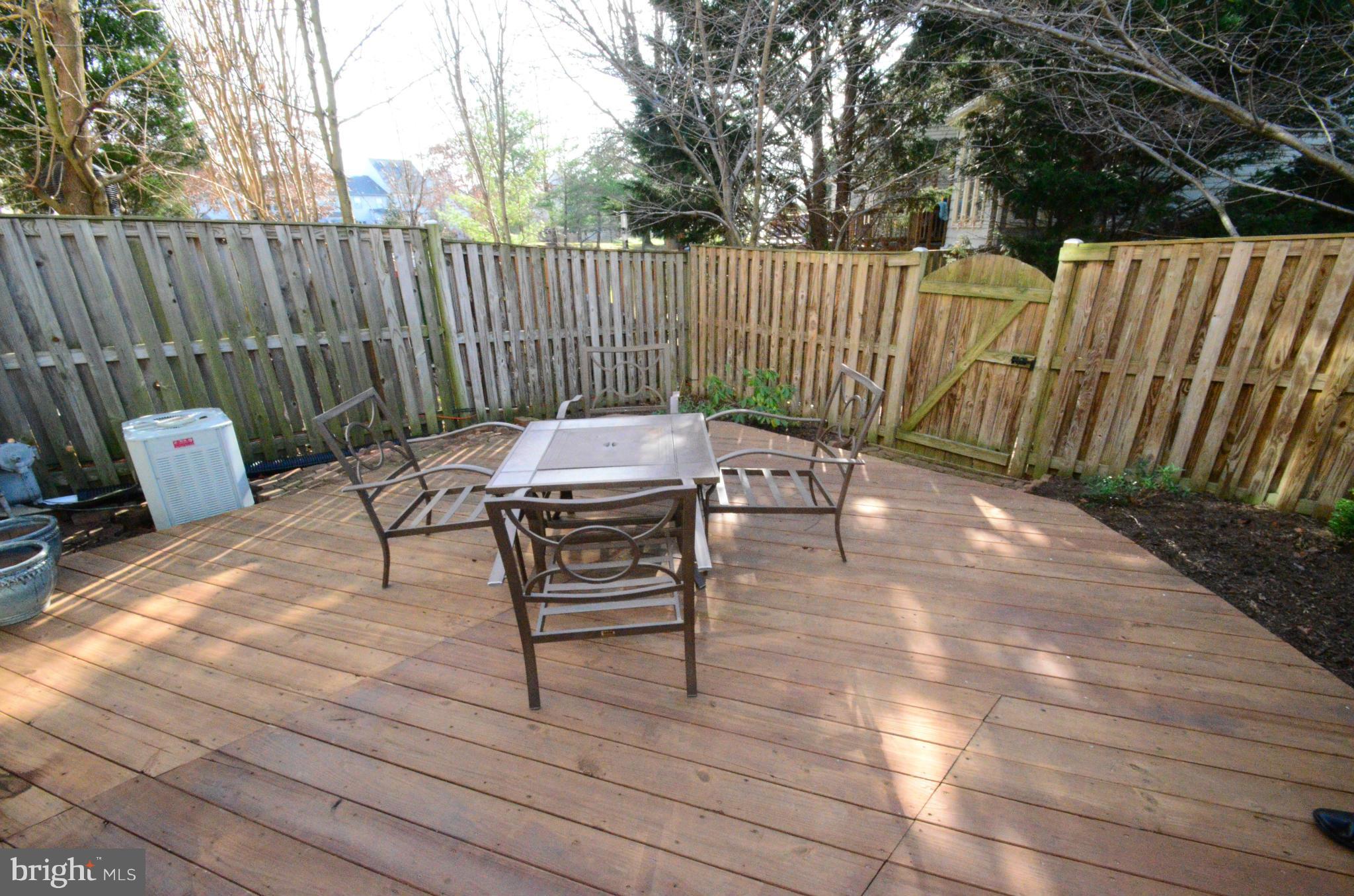 KINGSTOWNE - Residential