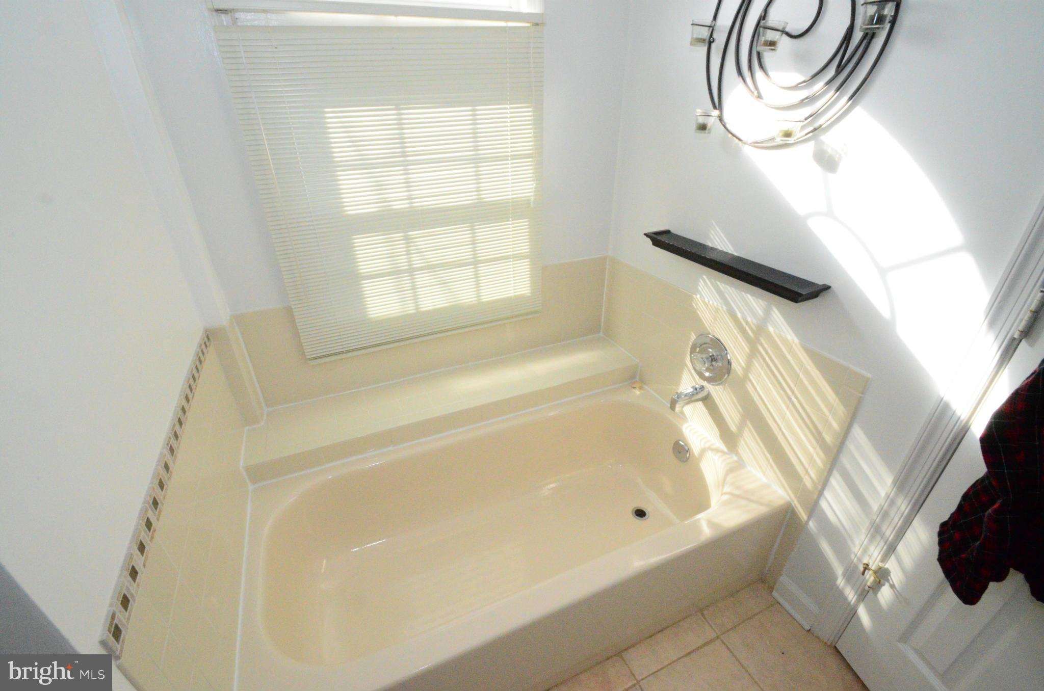 KINGSTOWNE - Residential