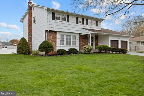 61 Tudor Drive, Hamilton, NJ MLS: NJME2056404
