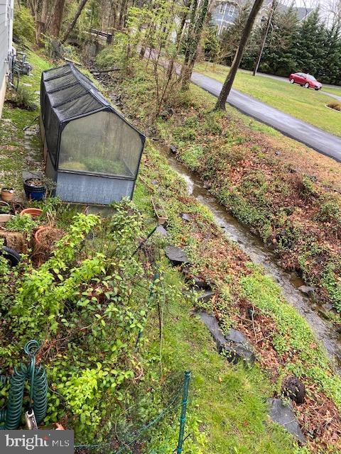 WESTHAMPTON - Residential Lease