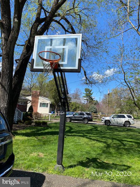 WESTHAMPTON - Residential Lease