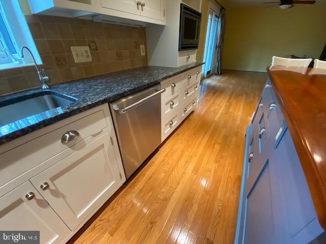 WESTHAMPTON - Residential Lease