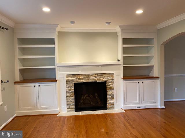 WESTHAMPTON - Residential Lease