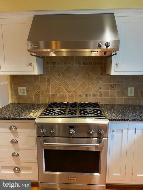 WESTHAMPTON - Residential Lease