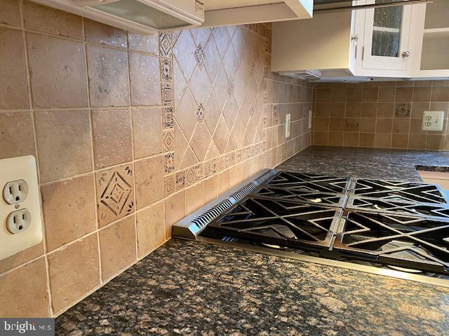 WESTHAMPTON - Residential Lease