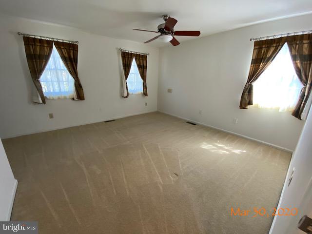 WESTHAMPTON - Residential Lease