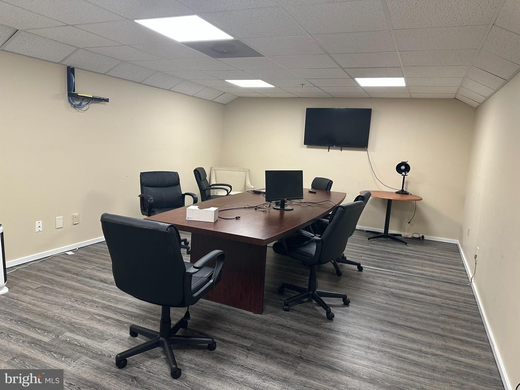 Photo of 304 Corporate Drive E #E, LANGHORNE, PA 19047 (MLS # PABU2112788)