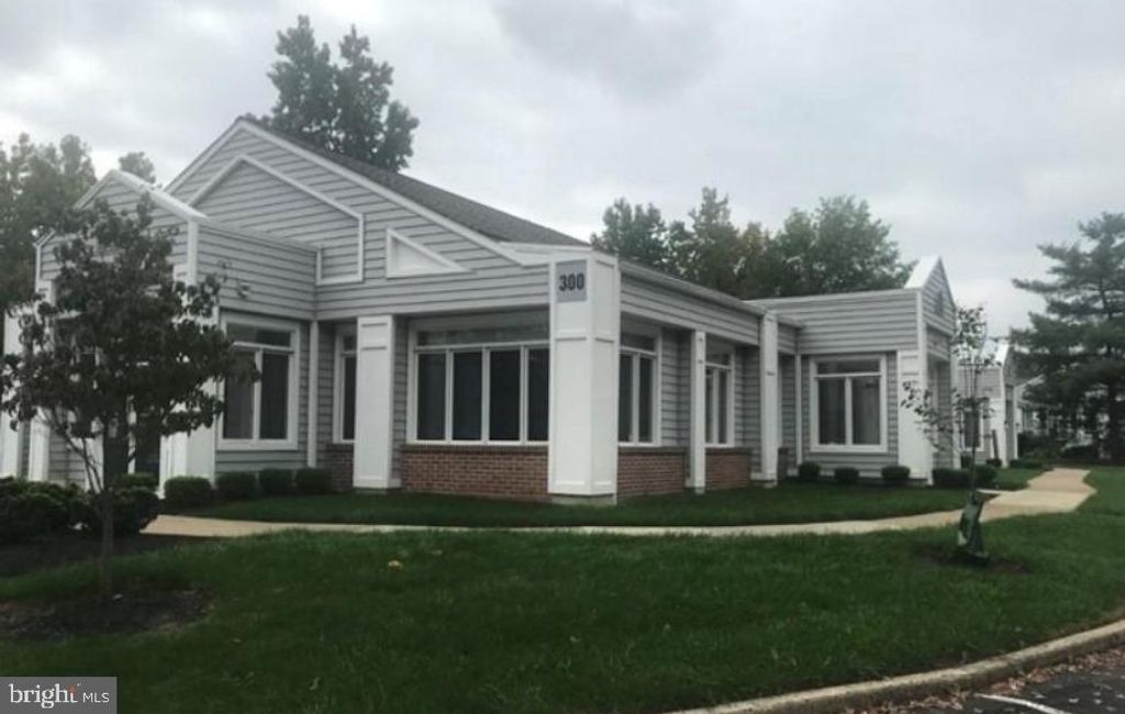 Photo of 304 Corporate Drive E #E, LANGHORNE, PA 19047 (MLS # PABU2112788)