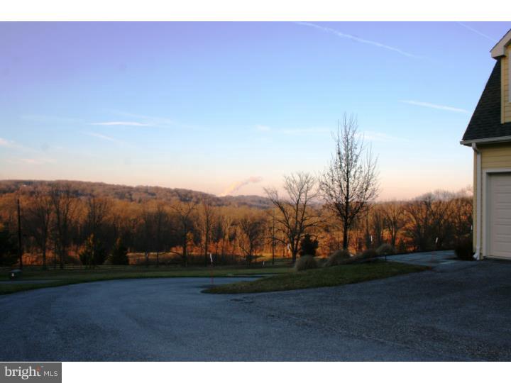 MERIWEATHER FARMS - Residential