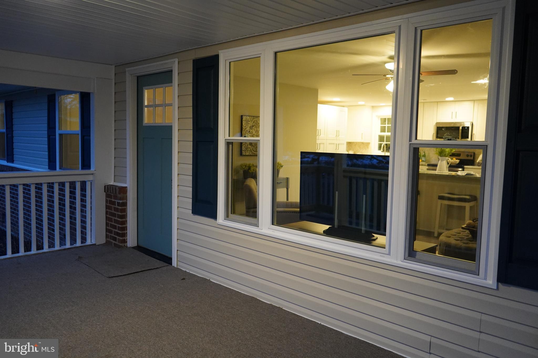 GOLDEN BEACH - Residential