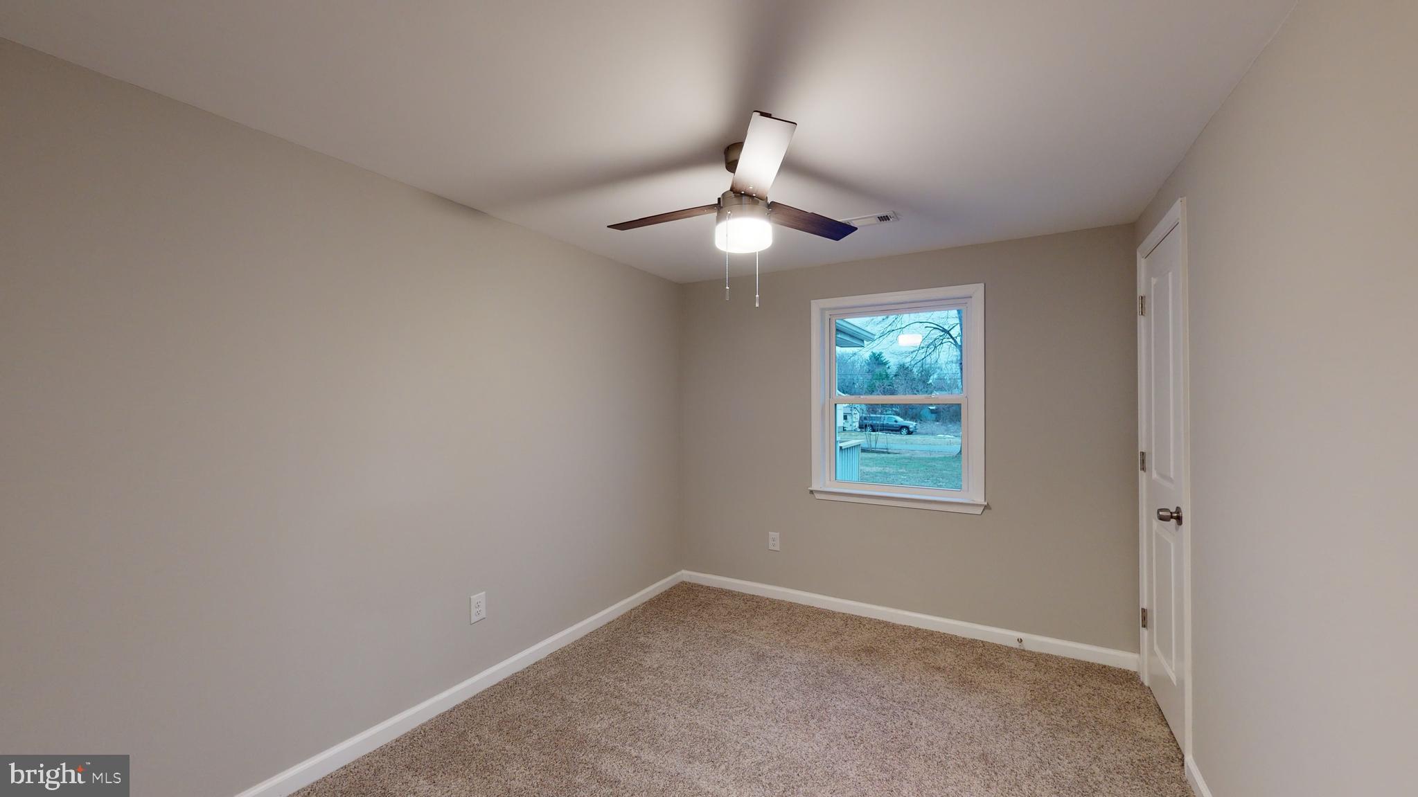 GOLDEN BEACH - Residential