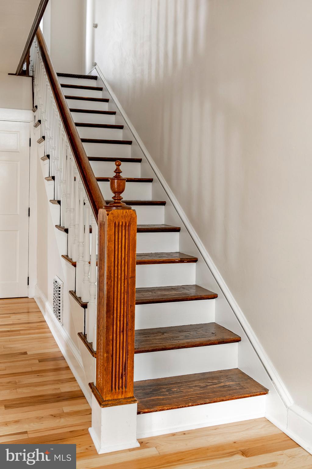 LANCASTER - Residential