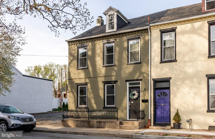 Nicely updated and maintained home located in the Northwest corner of Lancaster City with Off Street Parking. This 4 Bedroom/1.5 bathroom home with a spacious floor plan features hardwood floors, quartz countertops, and stainless steel appliances. Outside, this property features two off-street parking spots, a recently painted exterior, a new roof (2022), and a fenced backyard with a nice deck providing privacy and a great space for outdoor gatherings or entertaining guests. This home offers the ideal blend of comfort, style, and city living.