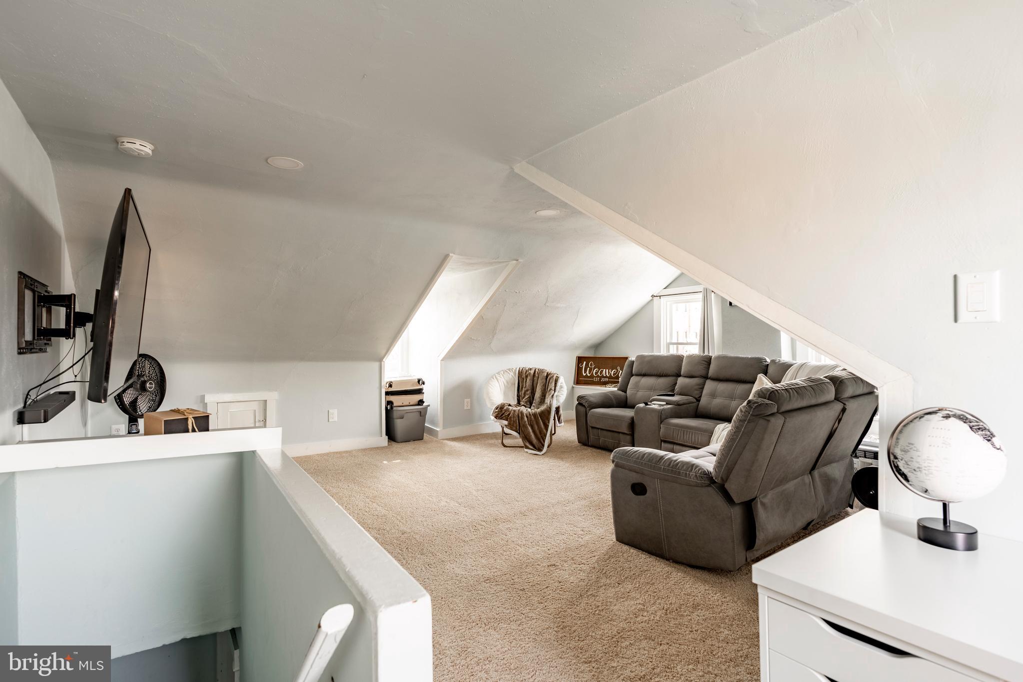 LANCASTER - Residential