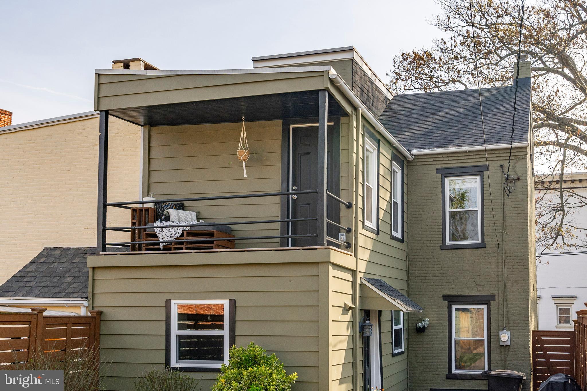 LANCASTER - Residential