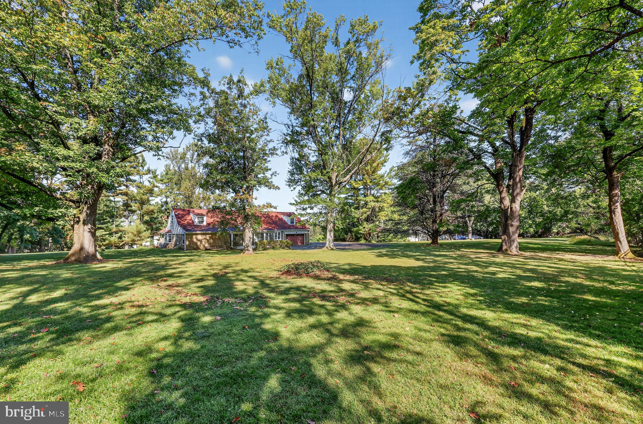 MEADOWBROOK - Residential