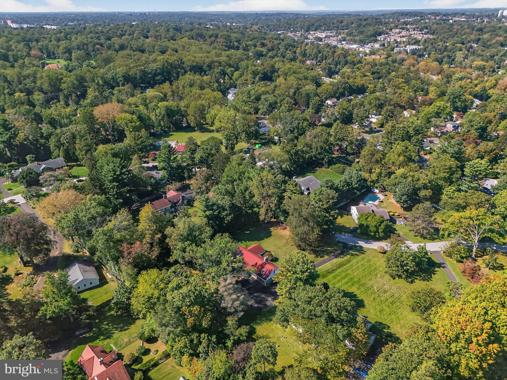 MEADOWBROOK - Residential