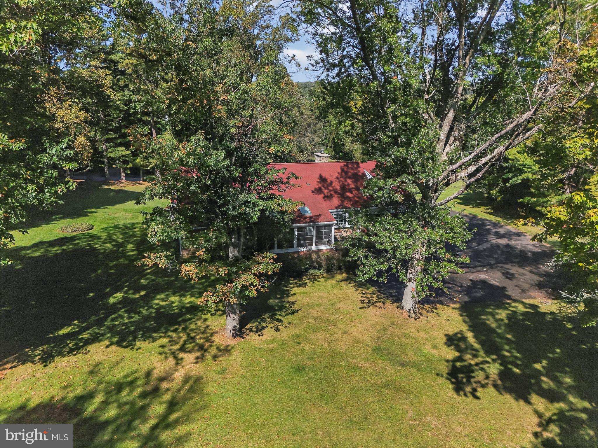 MEADOWBROOK - Residential