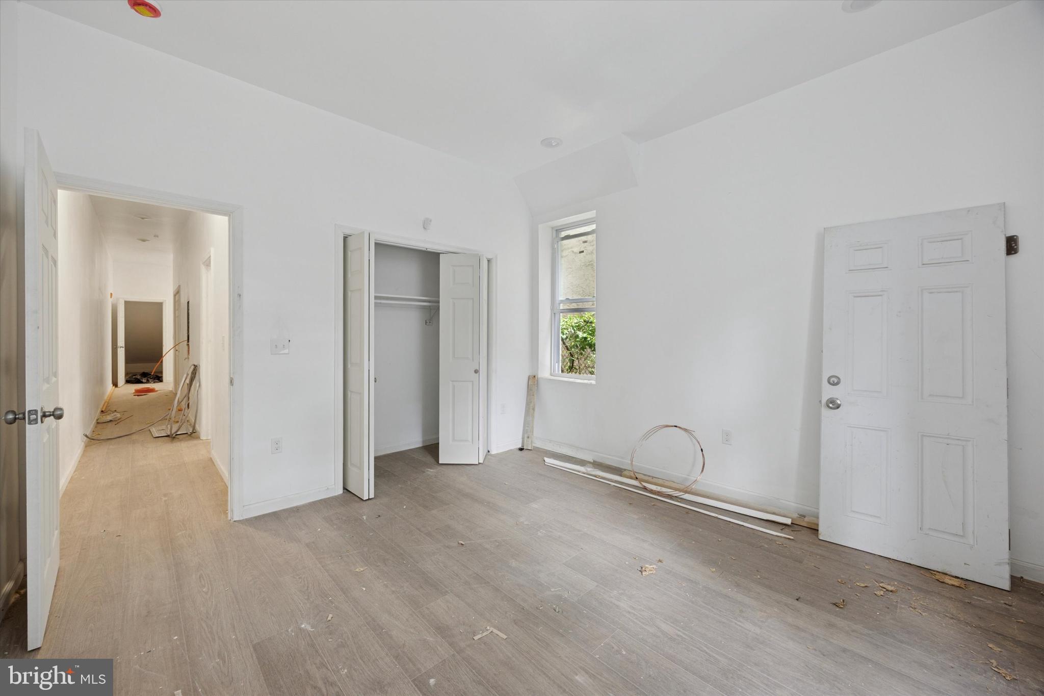 STRAWBERRY MANSION - Residential Income