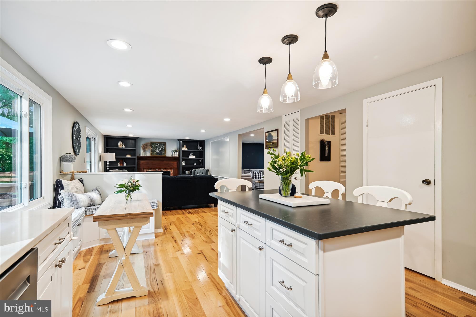 RESTON - Residential