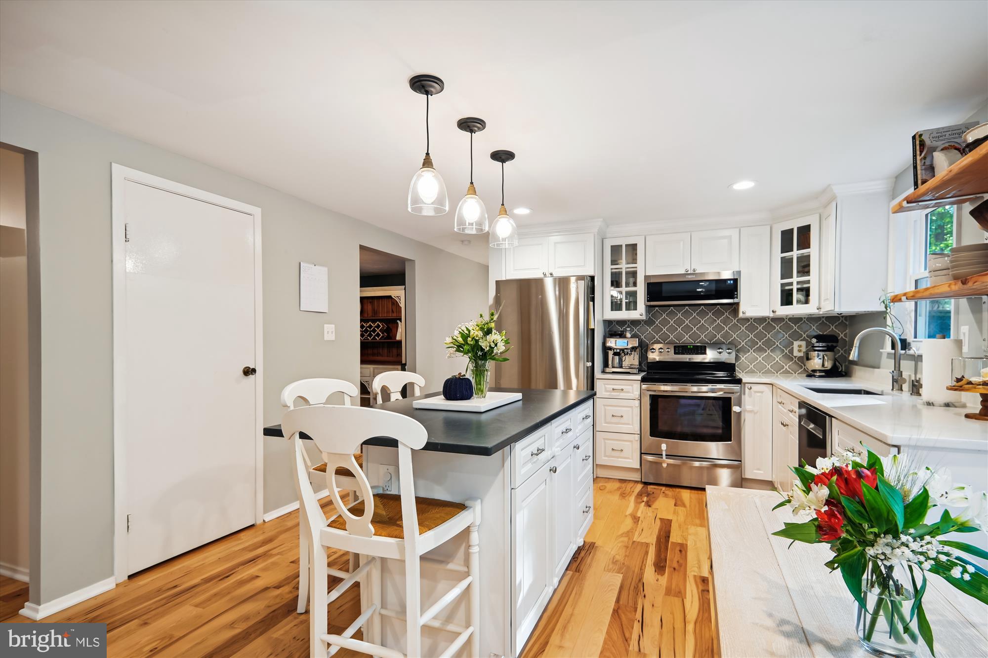 RESTON - Residential