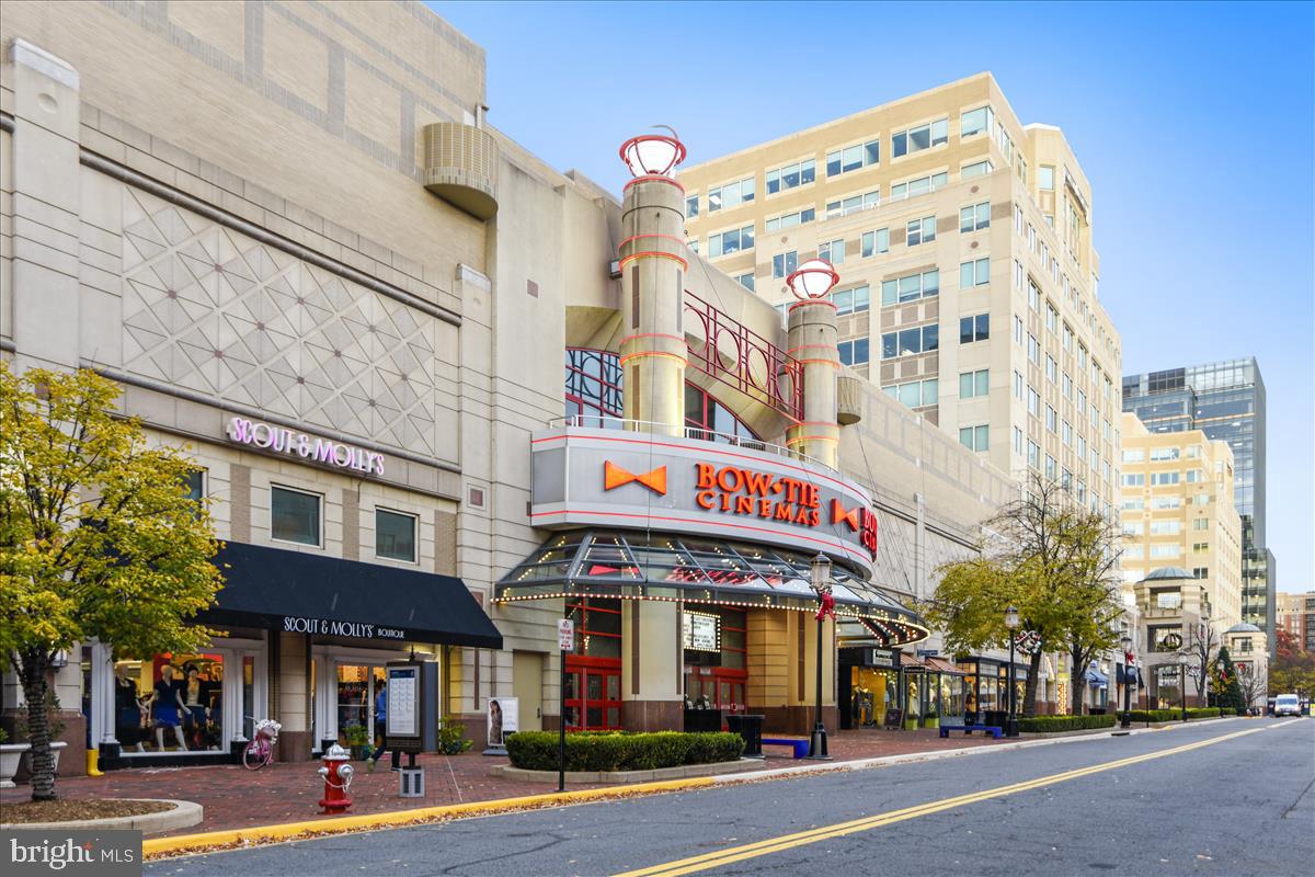 RESTON - Residential