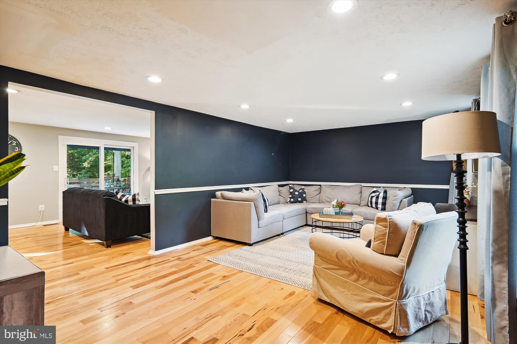 RESTON - Residential