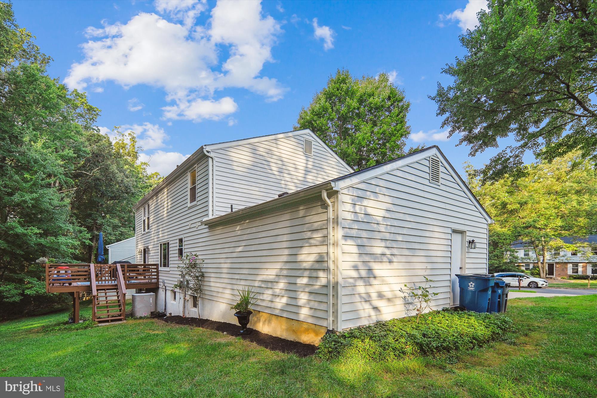 RESTON - Residential