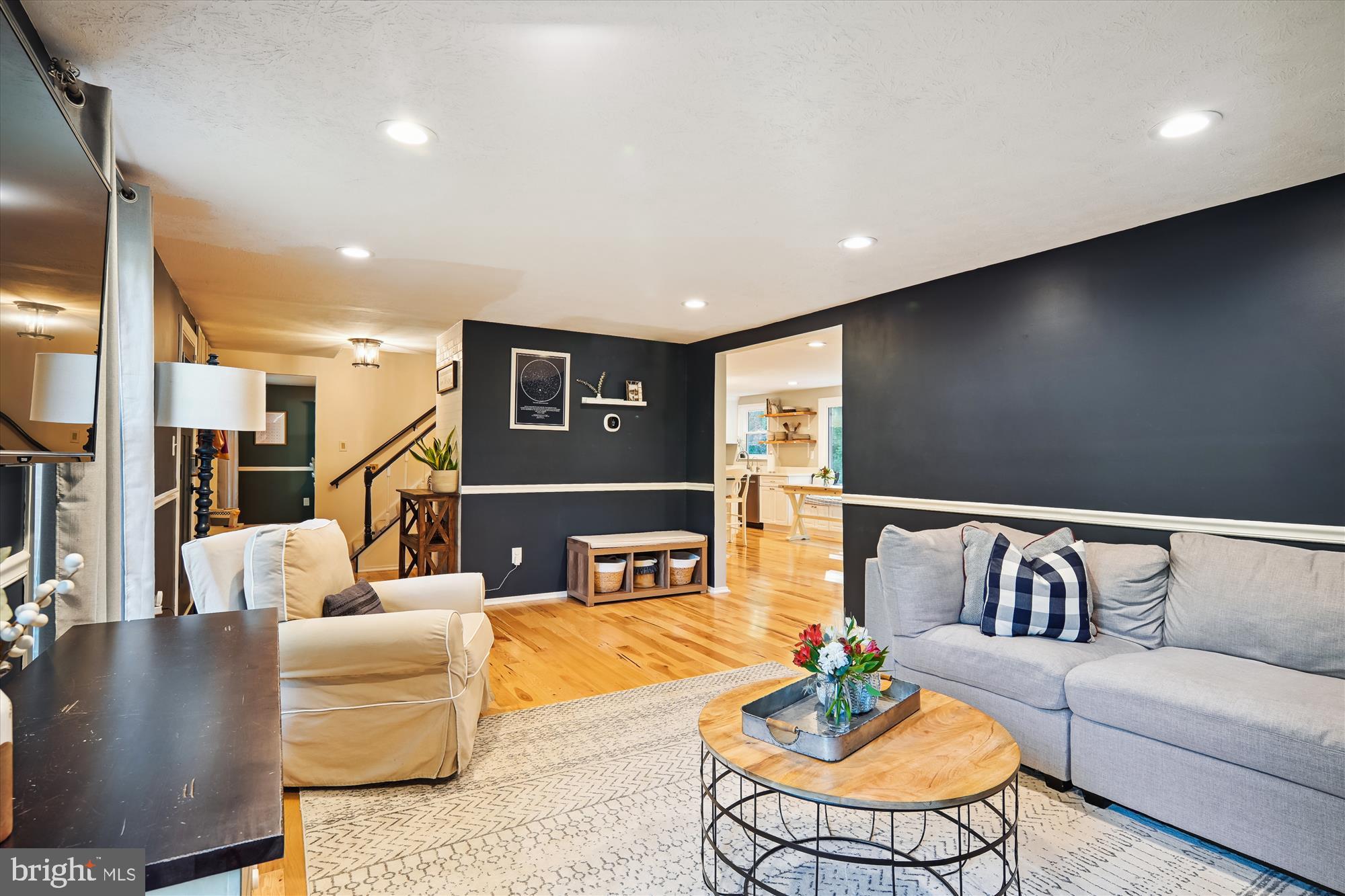 RESTON - Residential