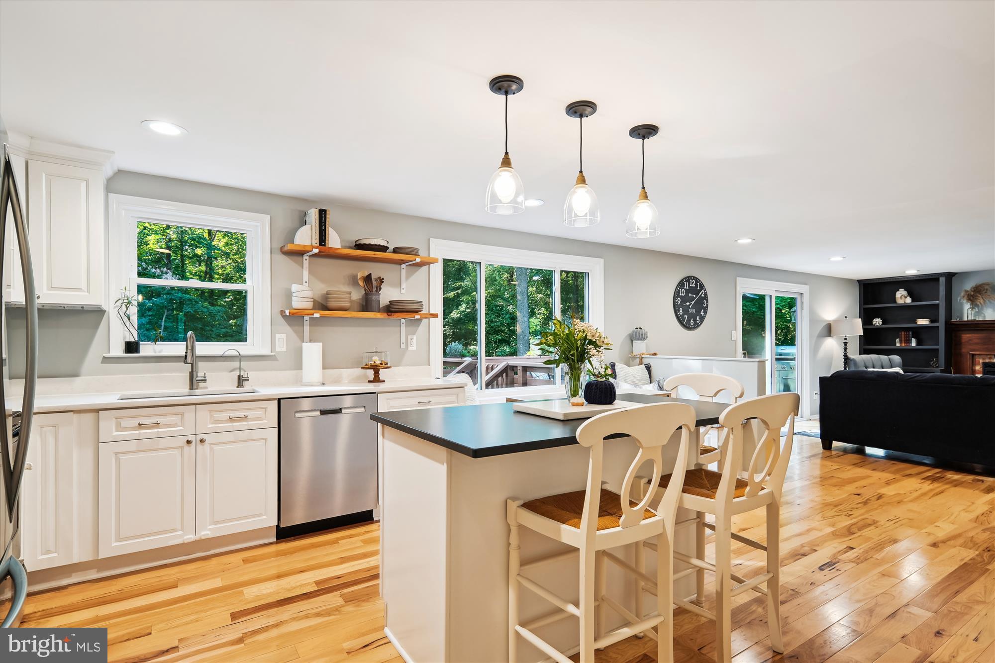 RESTON - Residential