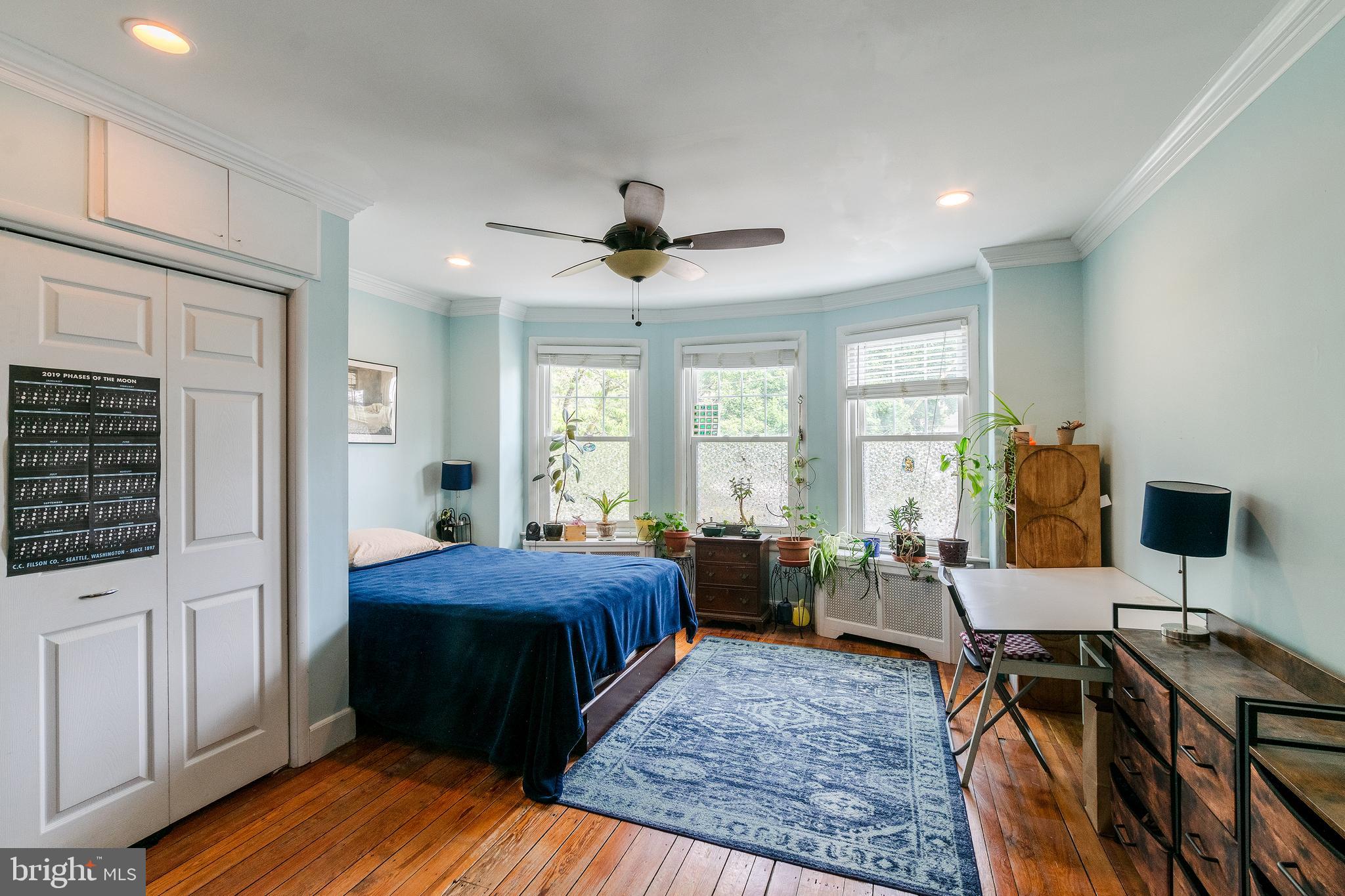 ROXBOROUGH - Residential Lease