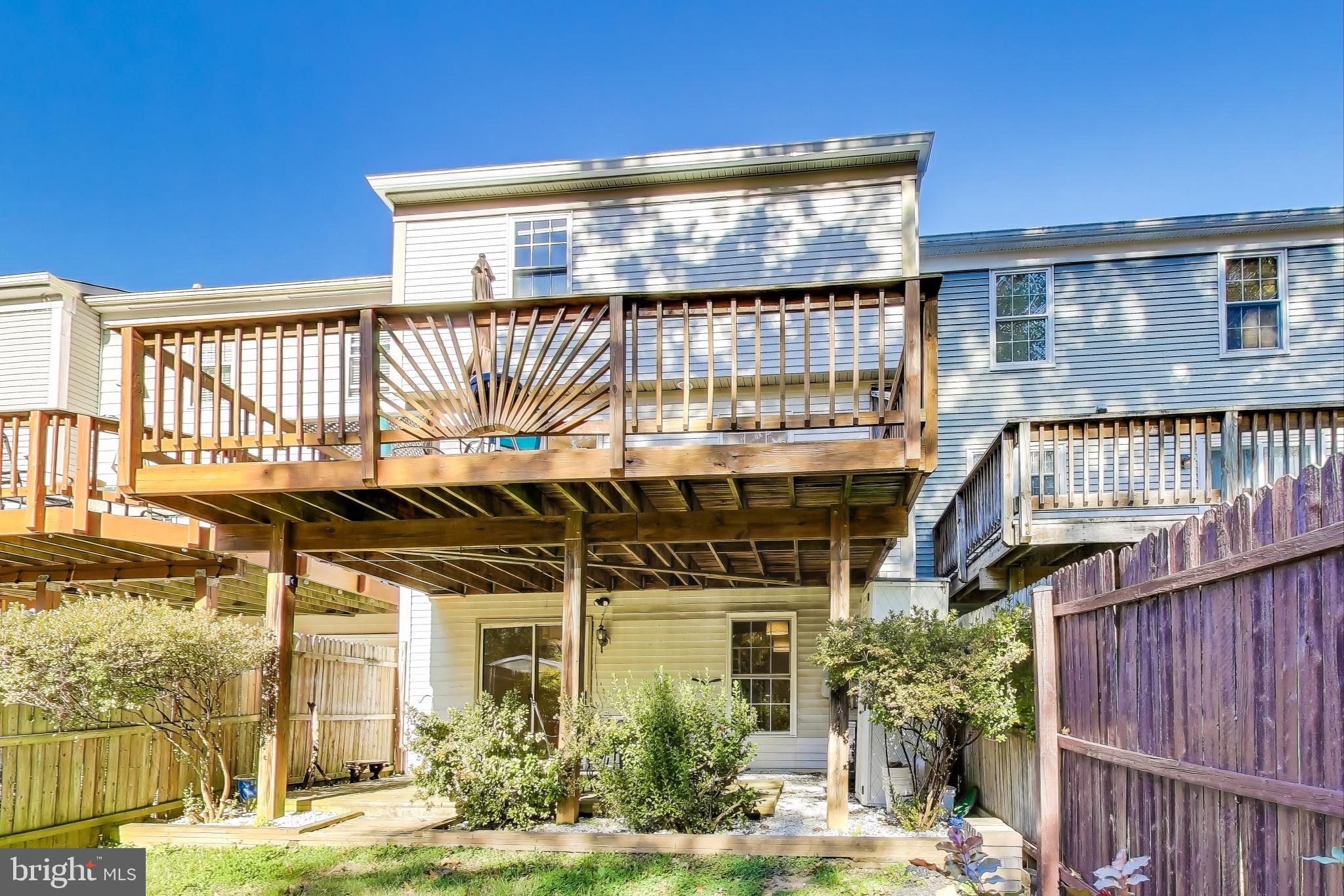 CASHELL MANOR - Residential Lease