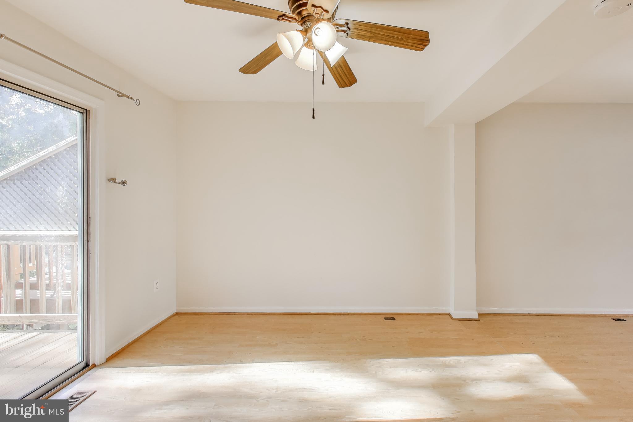 CASHELL MANOR - Residential Lease