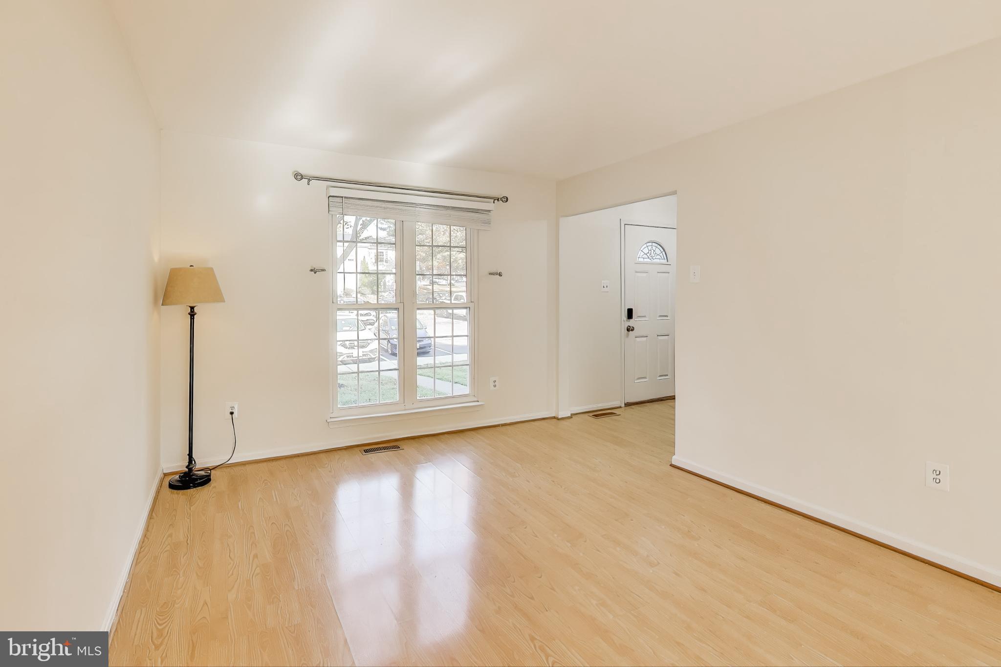 CASHELL MANOR - Residential Lease