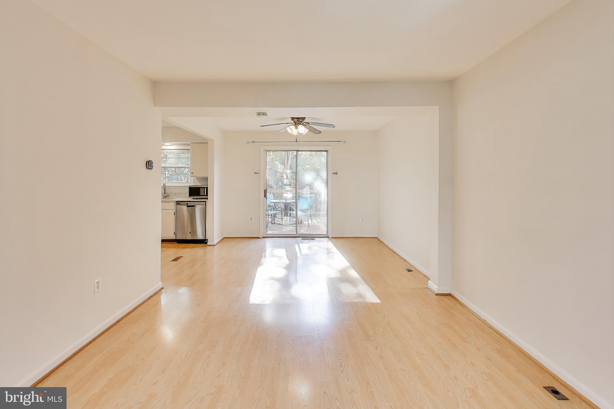 CASHELL MANOR - Residential Lease