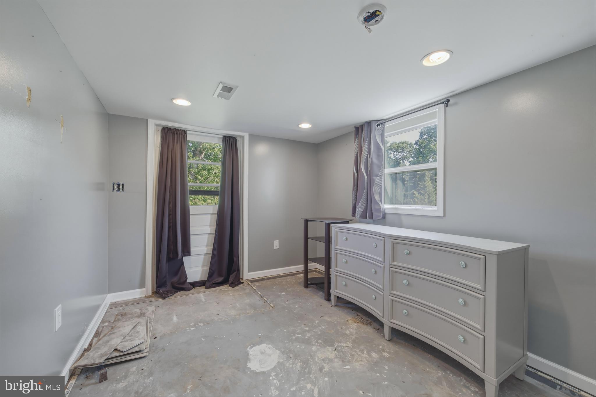 JOHNSTON - Residential