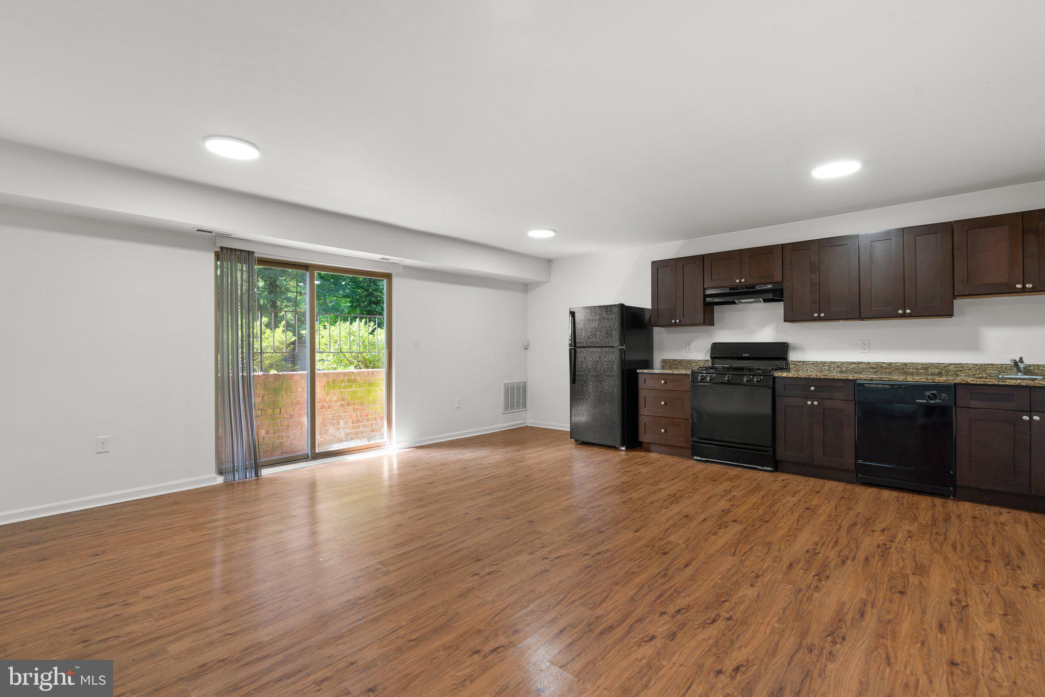 GWYNN OAK - Residential Lease