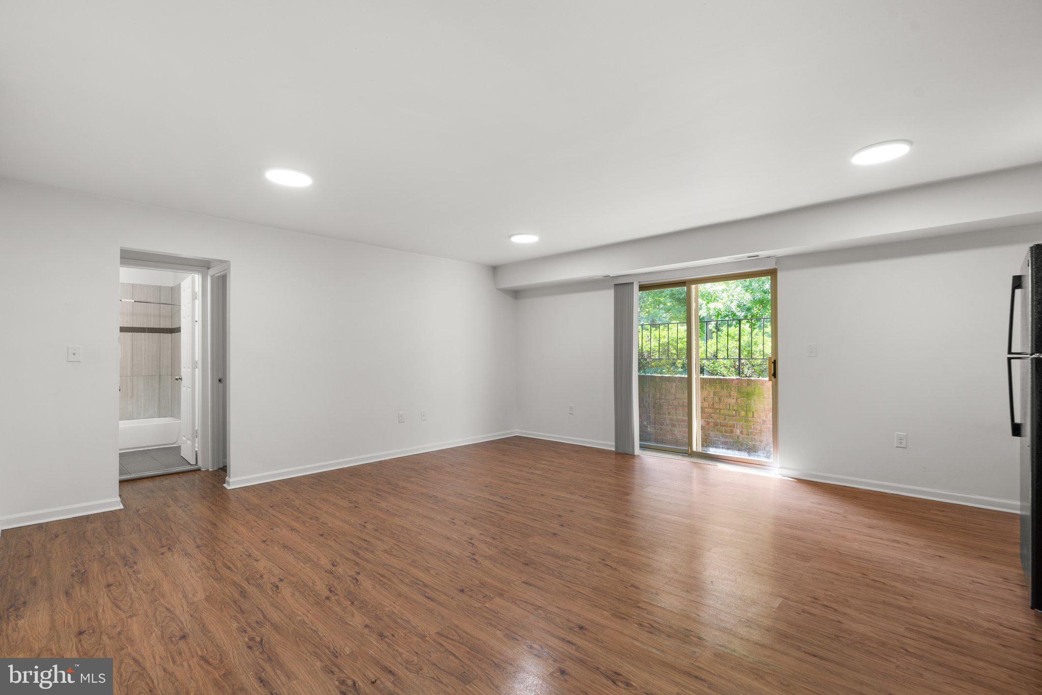 GWYNN OAK - Residential Lease